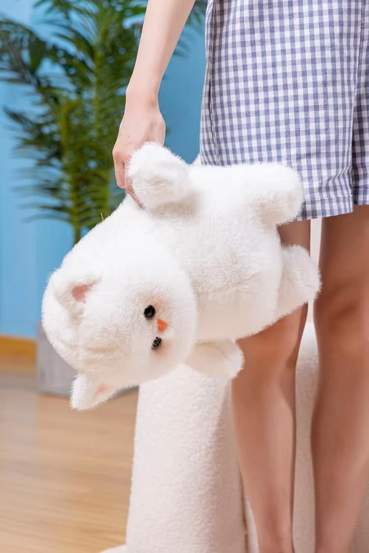 猫ぬいぐるみ 白色 ふわもち雪猫ちゃん