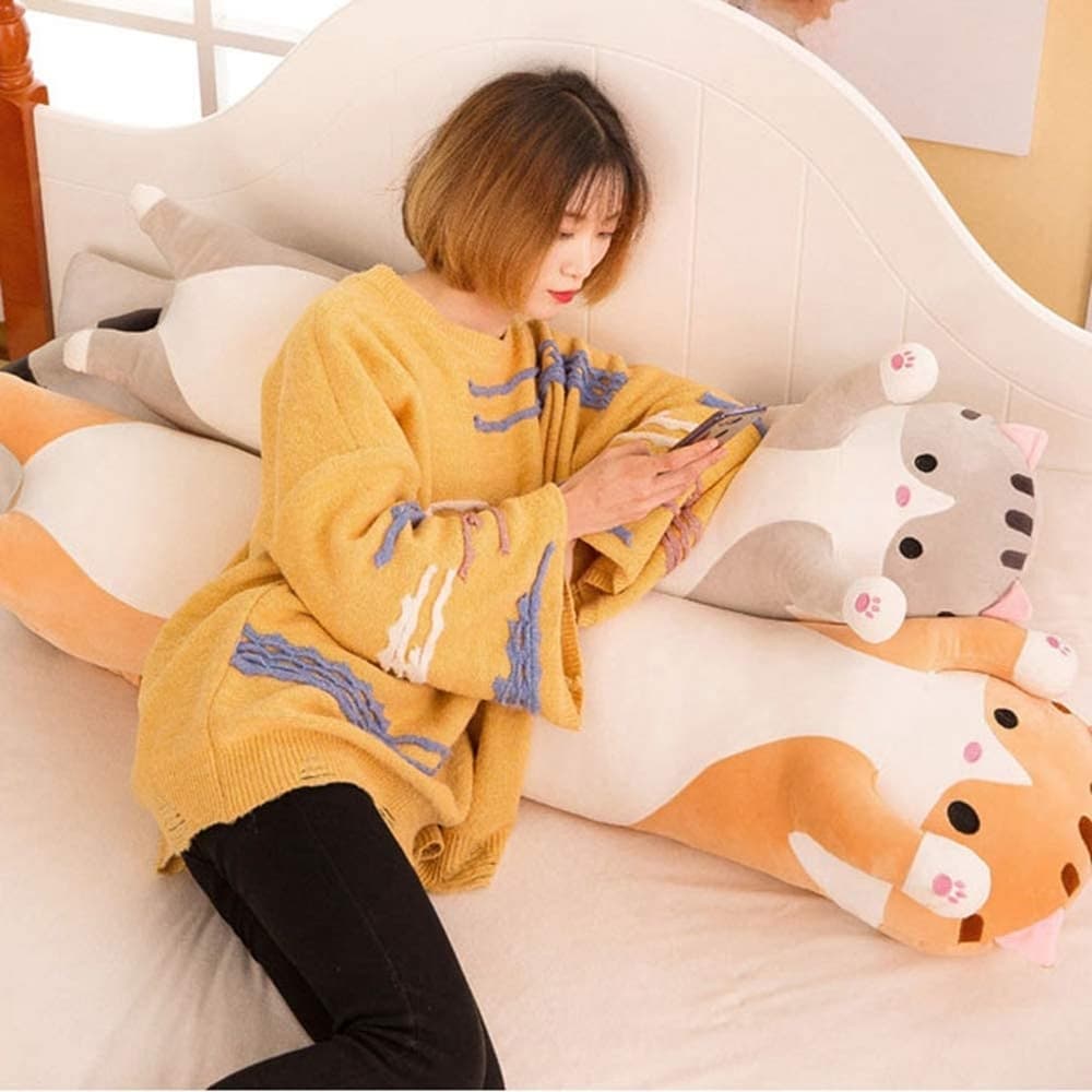 猫ぬいぐるみ 細長抱き枕 茶色 特大110cm もちもち