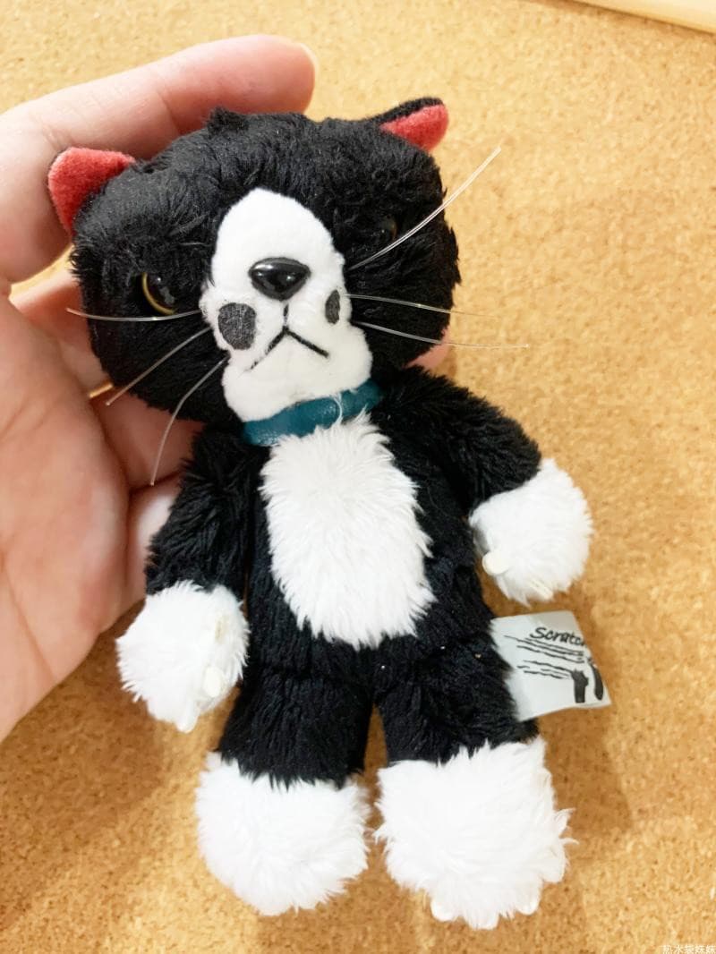 猫ぬいぐるみ グレー もこもこ癒しの灰色ねこさん