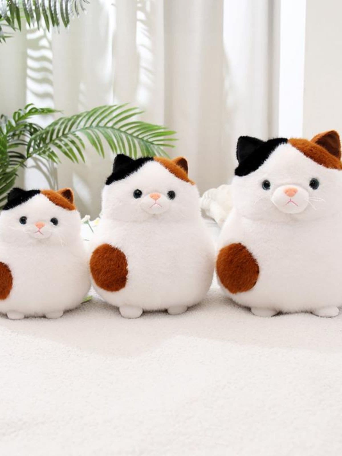 猫ぬいぐるみ 白色 もふもふ三毛ねこ まんまるぬいぐるみ