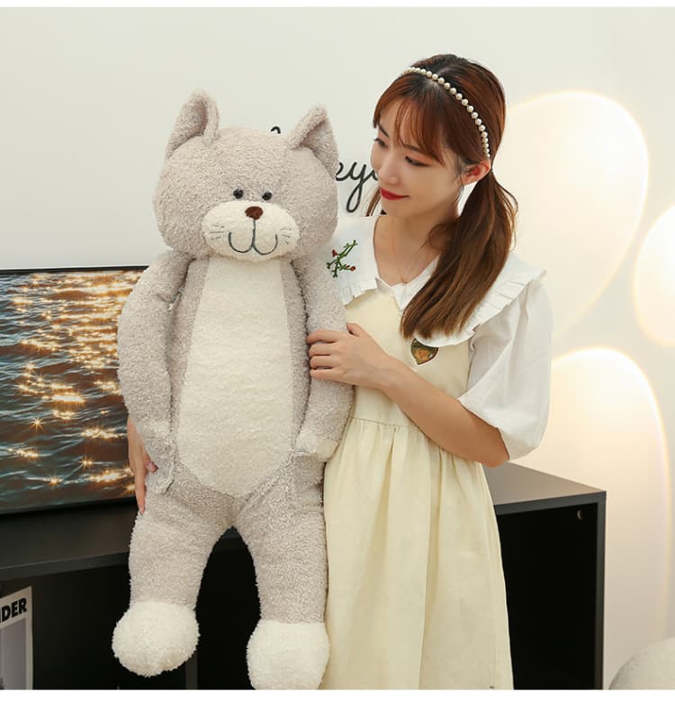 猫ぬいぐるみ ふわもこ三毛猫の抱きぬいぐるみ