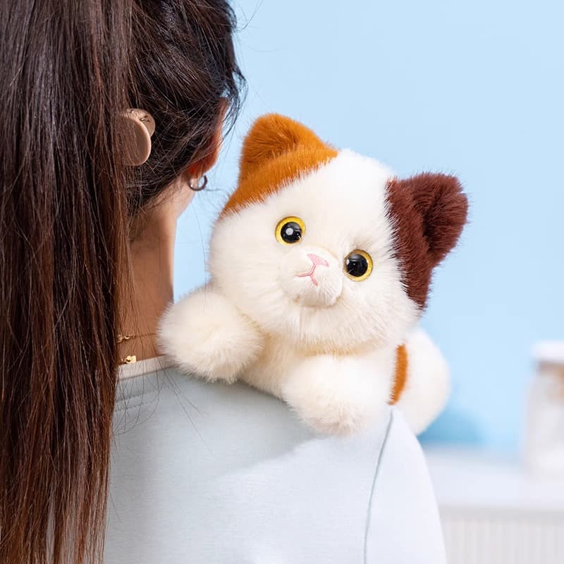 猫ぬいぐるみ みけねこのふわもち肩のせ