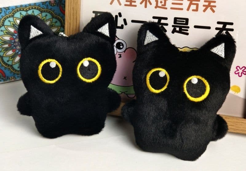 猫ぬいぐるみ 黒猫 まんまる目の黒猫ぬいぐるみ