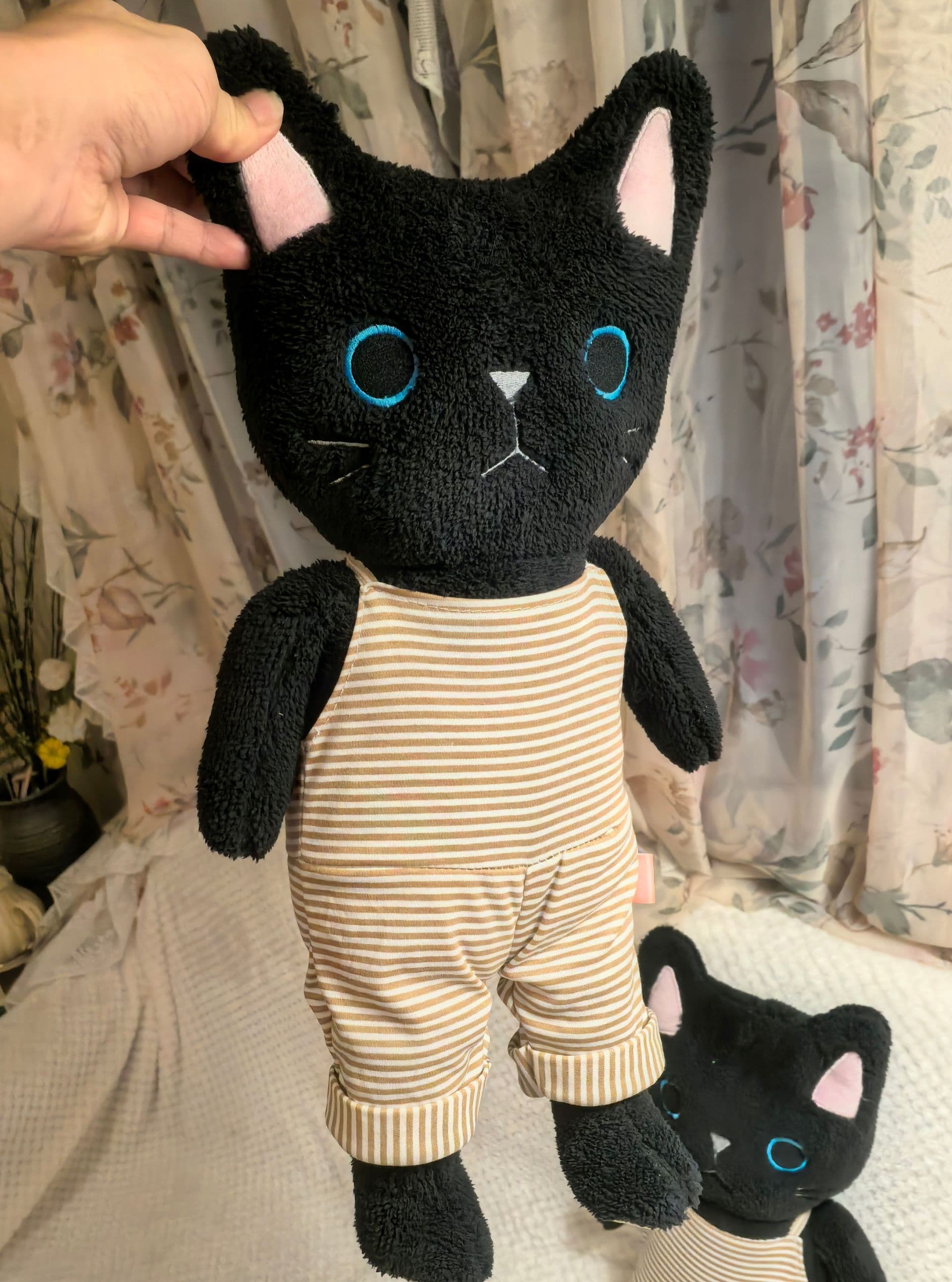 猫ぬいぐるみ 黒猫 おめめくりくりねこちゃんぬいぐるみ