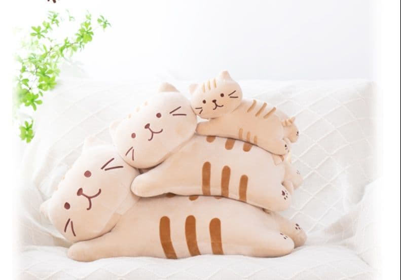 猫ぬいぐるみ グレー のんびり寝そべりニャンコ