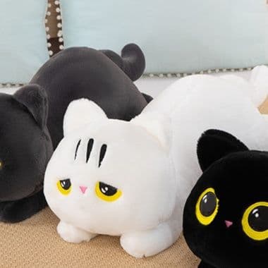 猫ぬいぐるみ まんまる目の伏せ猫さん