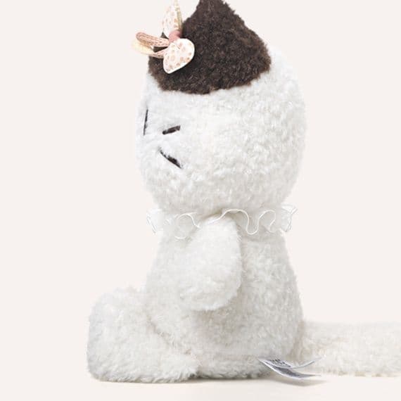 猫ぬいぐるみ ふわふわ三毛猫リボン付きお座り猫ぬいぐるみ