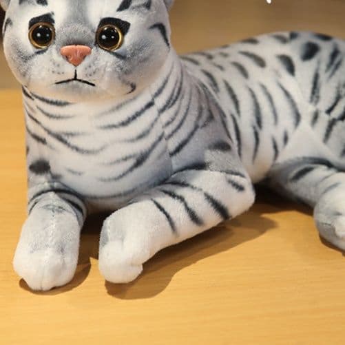 猫ぬいぐるみ ふわふわ縞模様猫ぬいぐるみ寝そべりタイプ