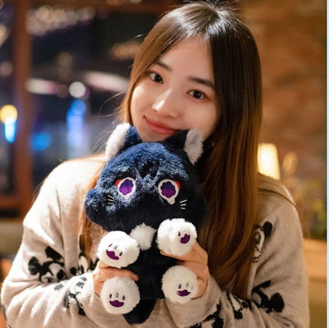 もこもこ座りポーズ黒子猫のぬいぐるみ