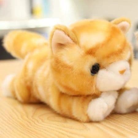 猫ぬいぐるみ リアルな縞模様が可愛い寝そべりトラ茶子猫ぬいぐるみ