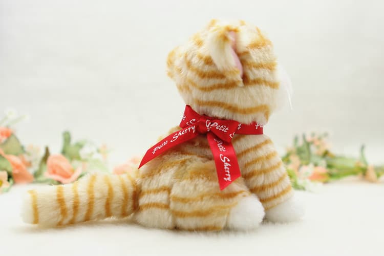 猫ぬいぐるみ 茶色 ふわもふ茶トラの子猫