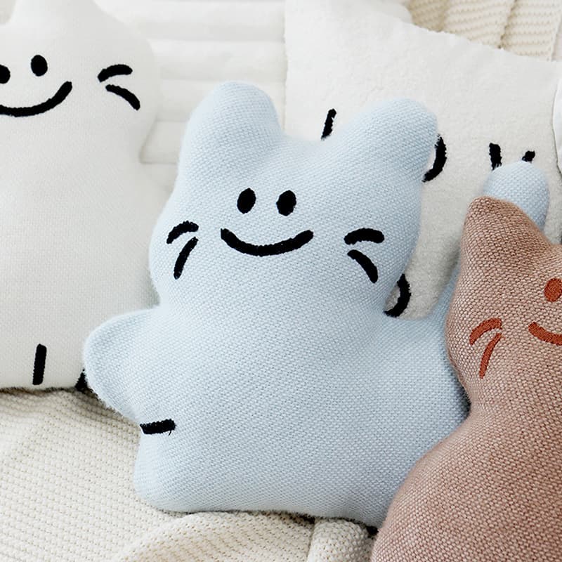 猫ぬいぐるみ 白色 にこにこ猫ちゃん もちもちクッション