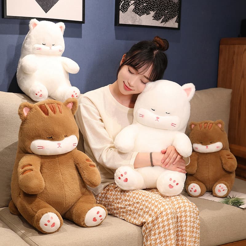 猫ぬいぐるみ 茶色 まんまるもちもち眠りのぬいぐるみ