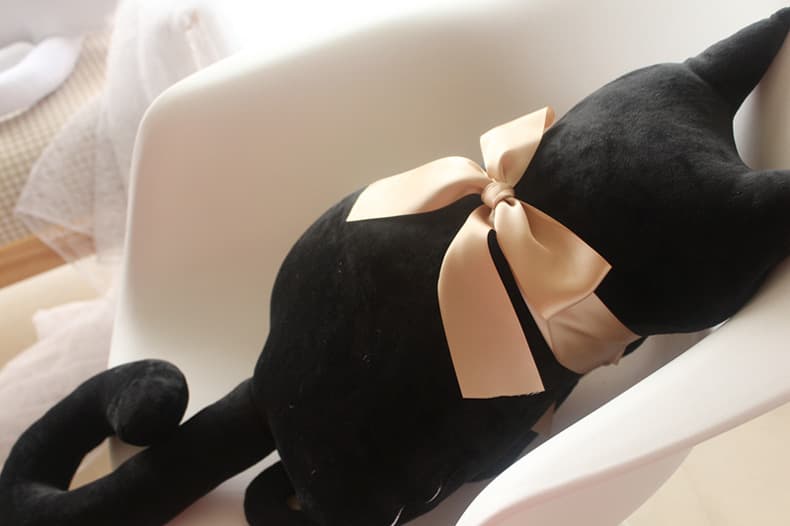 猫ぬいぐるみ 黒猫 しっぽまで可愛い猫型ぬいぐるみ
