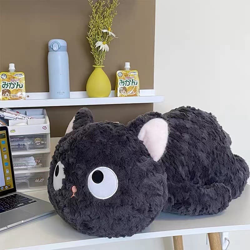 猫ぬいぐるみ 黒猫 まんまる目の夢見る黒猫ぬいぐるみ