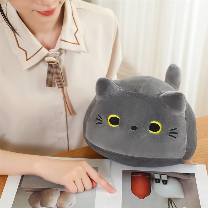 猫ぬいぐるみ 丸顔のもちにゃん