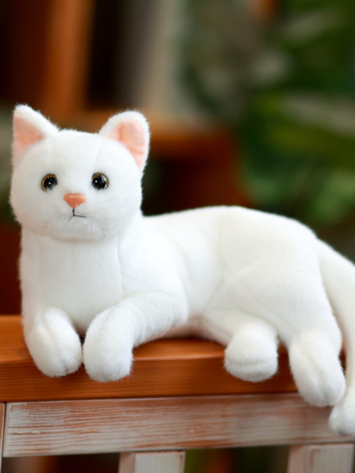 猫ぬいぐるみ 白色 ふわもふ雪猫