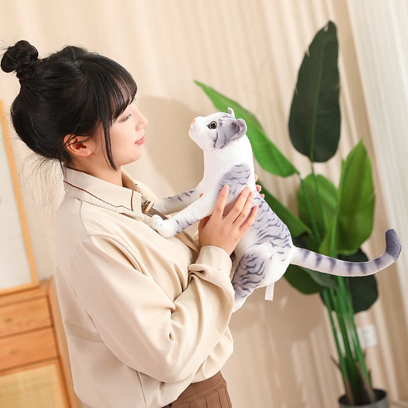 猫ぬいぐるみ リアル縞模様グレー猫ぬいぐるみ立ち姿