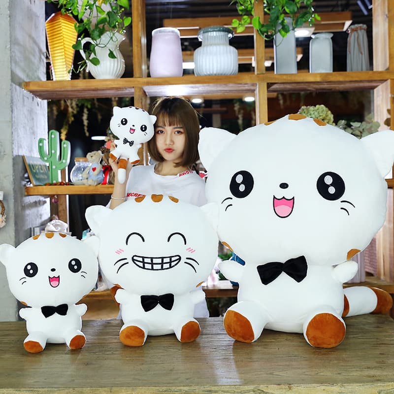 猫ぬいぐるみ 白色 にこにこ猫ちゃんぬいぐるみ