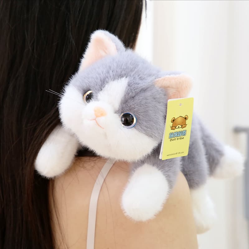 猫ぬいぐるみ 白色 ふわもち子猫のぬくもり