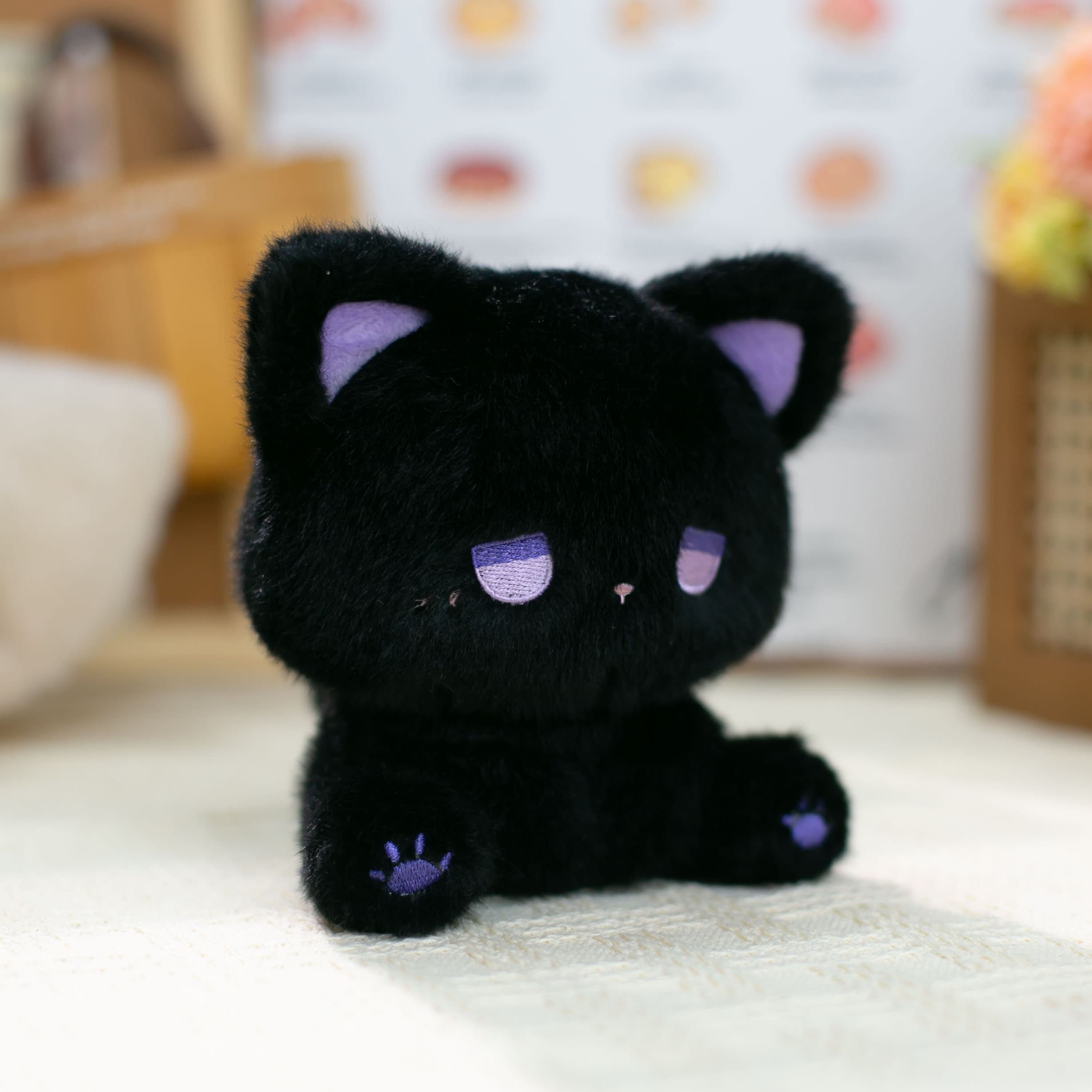 猫ぬいぐるみ 黒猫 まんまる瞳の夜の忍び猫ぬいぐるみ