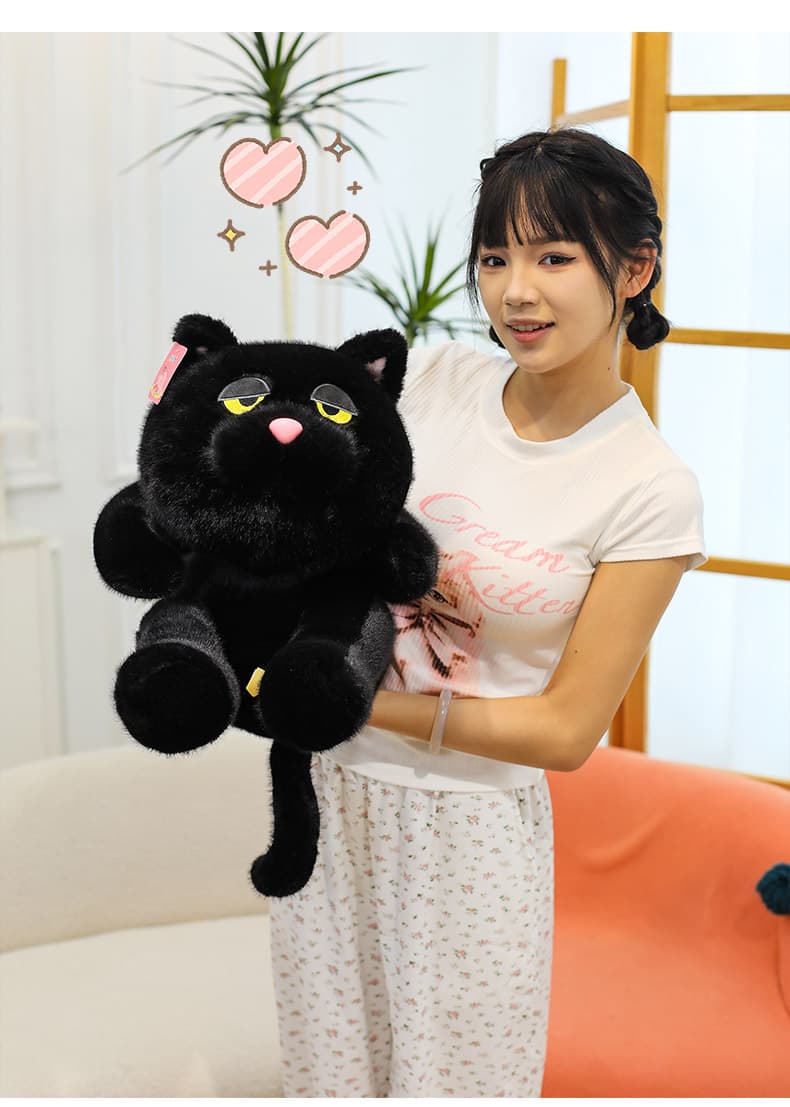 猫ぬいぐるみ つぶらな瞳のおすまし猫