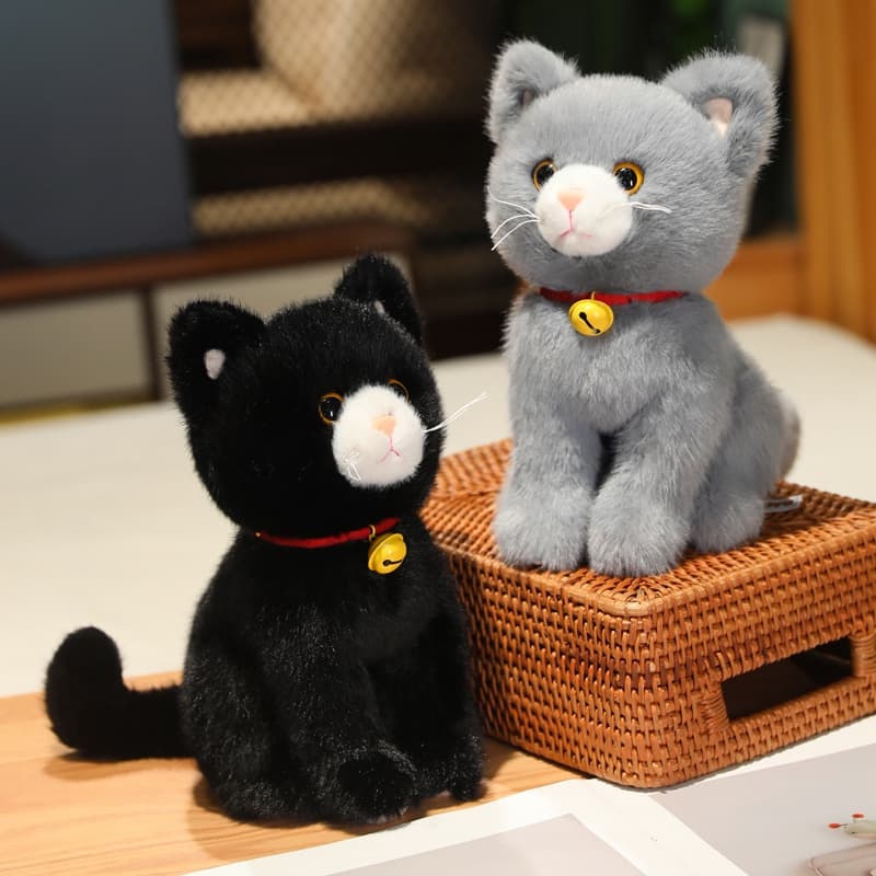 猫ぬいぐるみ グレー おめめぱっちり鈴つき子猫のぬいぐるみ