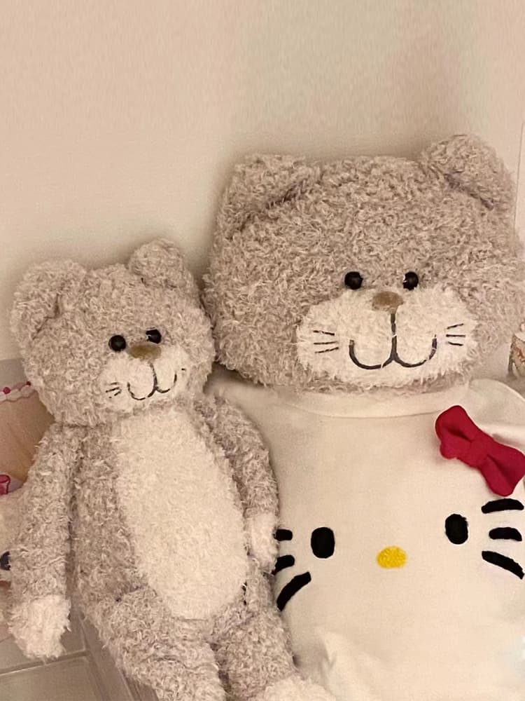 猫ぬいぐるみ ふわふわもこもこ大型猫ぬいぐるみ